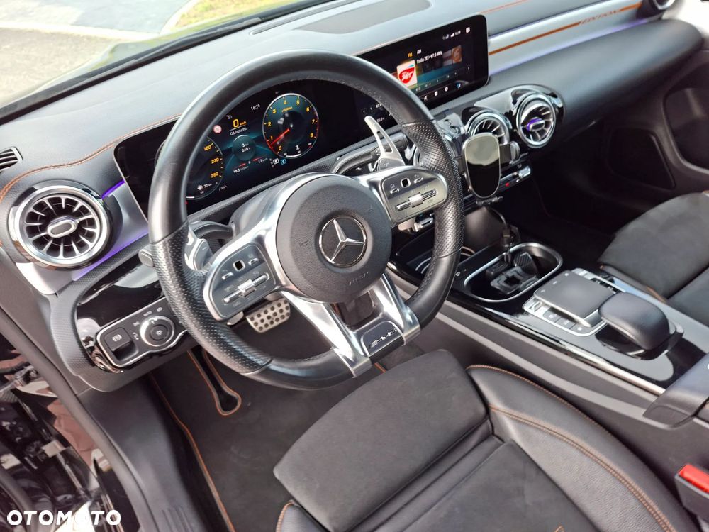 Mercedes-Benz CLA 220 7G-DCT Edition 1 - 15