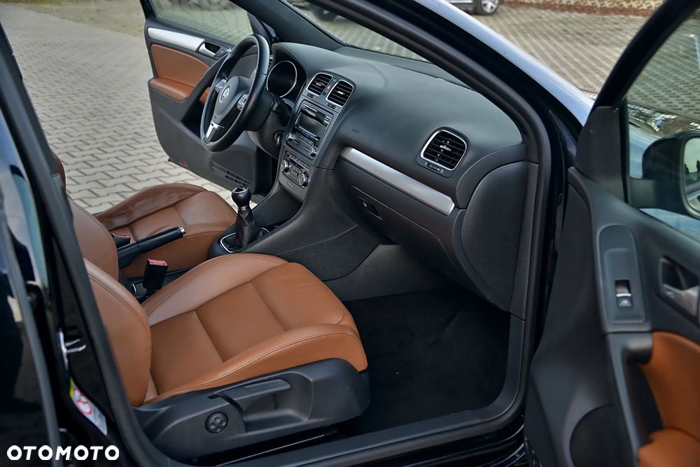 Volkswagen Golf 1.4 TSI Highline - 27