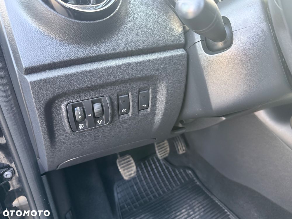 Renault Captur (ENERGY) TCe 90 INTENS - 18