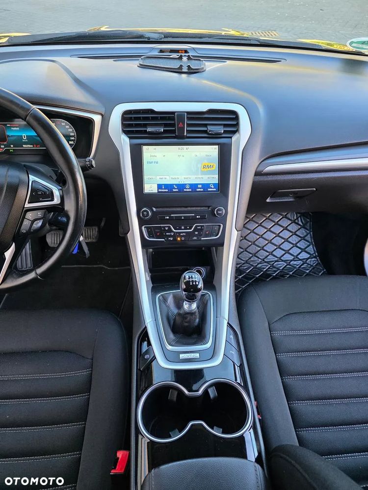 Ford Mondeo 2.0 TDCi Titanium - 35