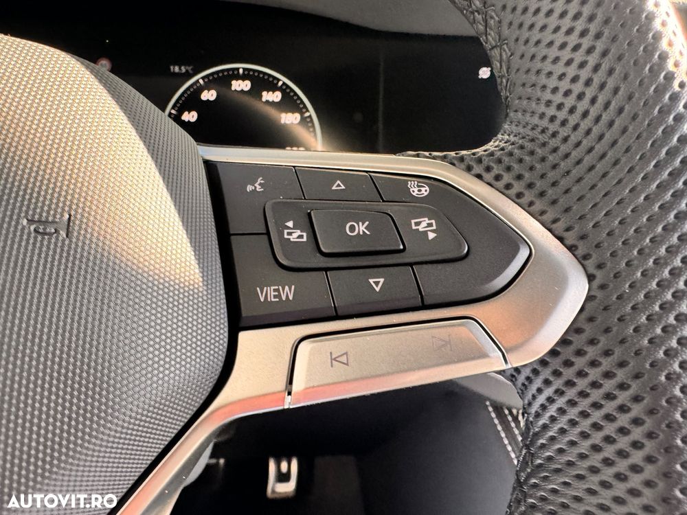 Volkswagen Touareg V6 TDI 4MOTION R-Line - 17