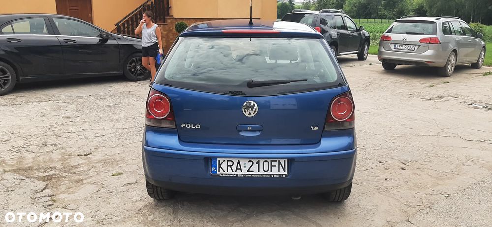 Volkswagen Polo - 8