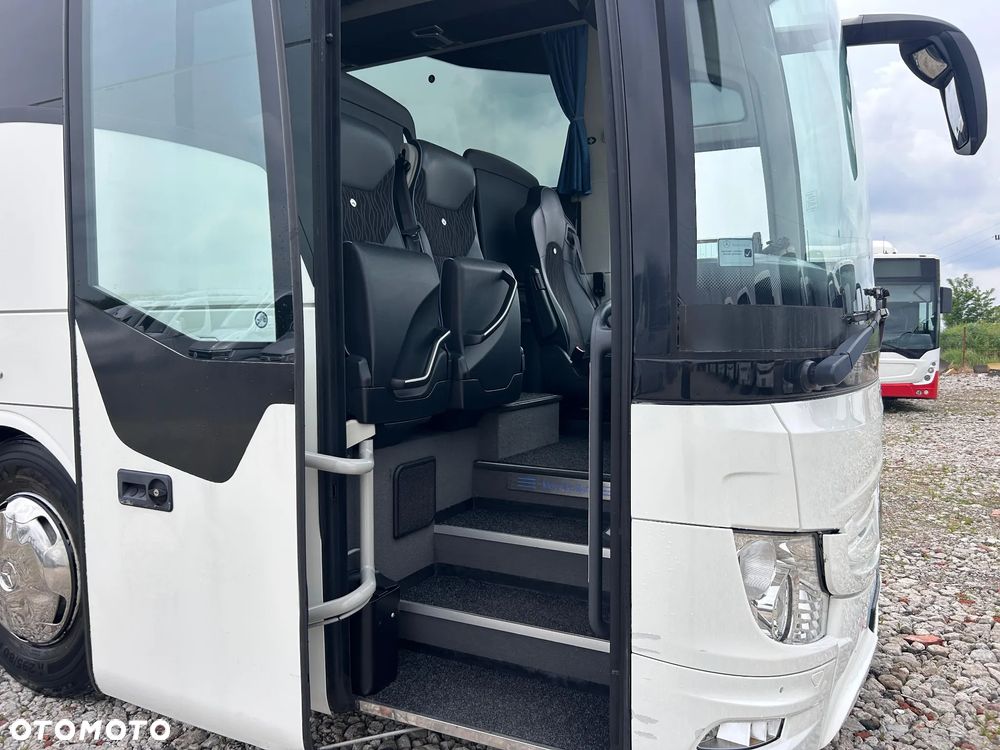 Mercedes-Benz Tourismo - 13