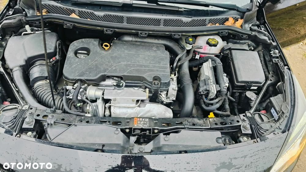 Opel Astra 1.4 Turbo Innovation - 18