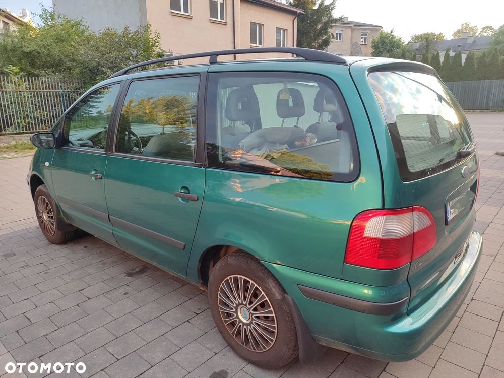 Ford Galaxy 2.0 - 4