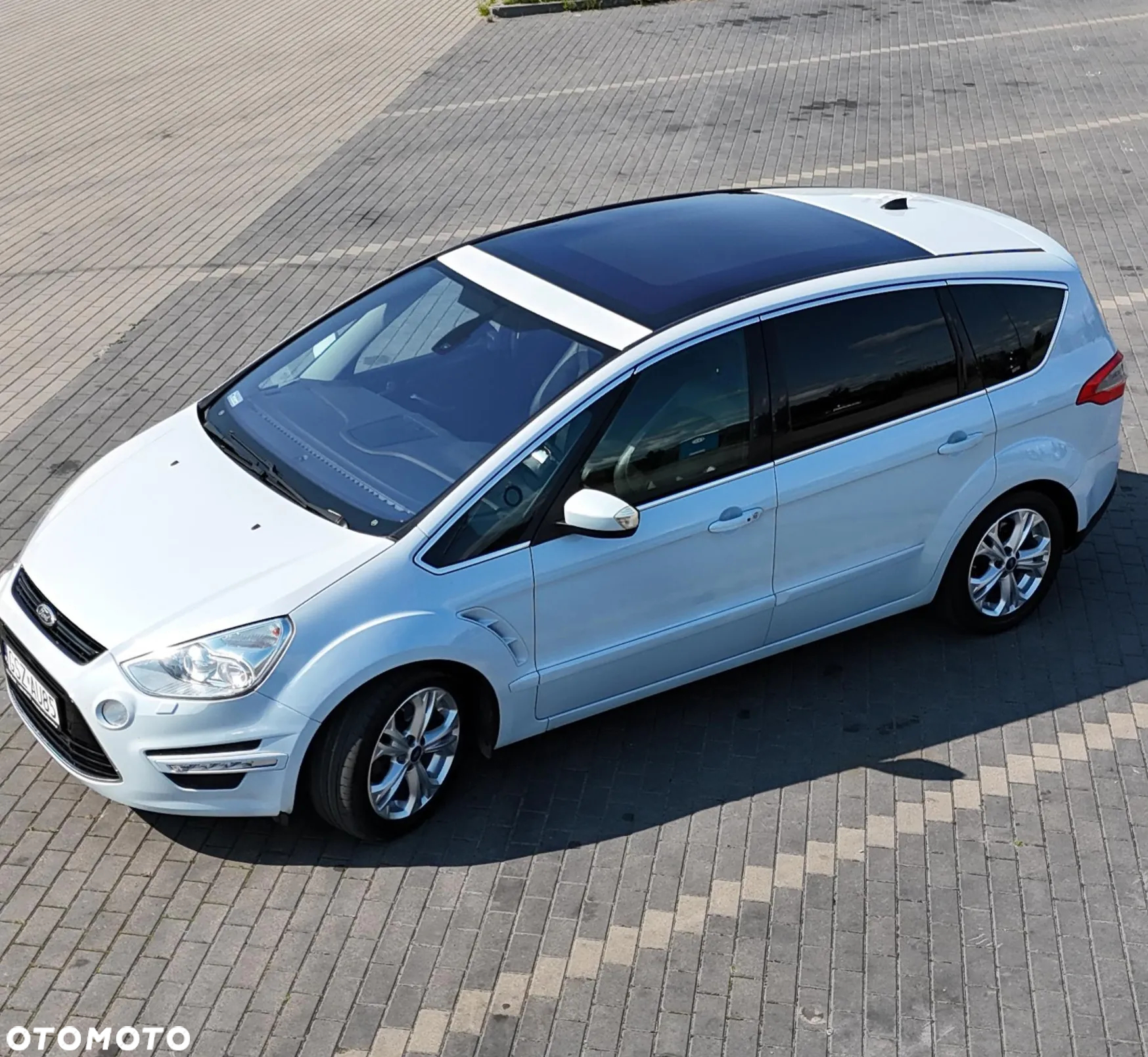 Ford S-Max 2.0 TDCi DPF Titanium - 25