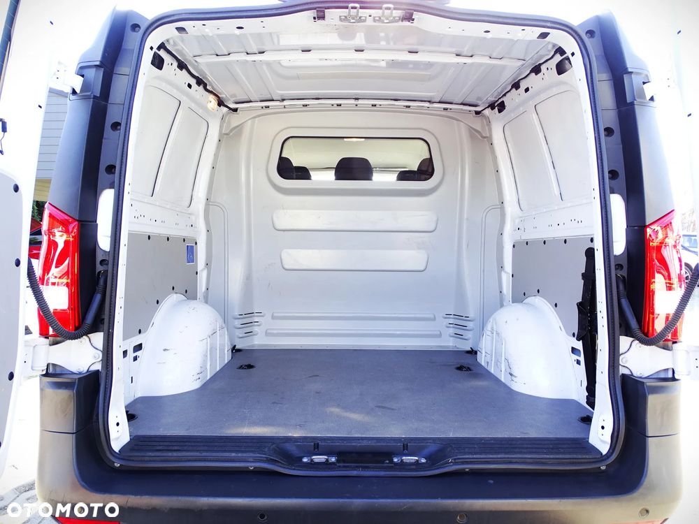 Mercedes-Benz Vito Mixto L3 447.705 - 37