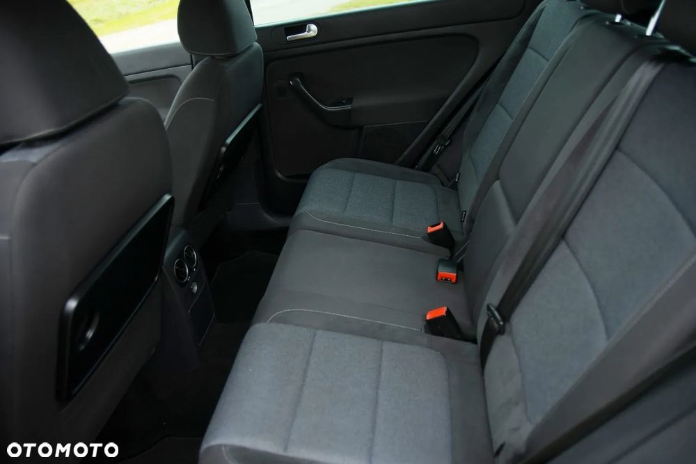 Volkswagen Golf Plus Plus1.6 TDI DPF BlueMotion Technology Style - 23