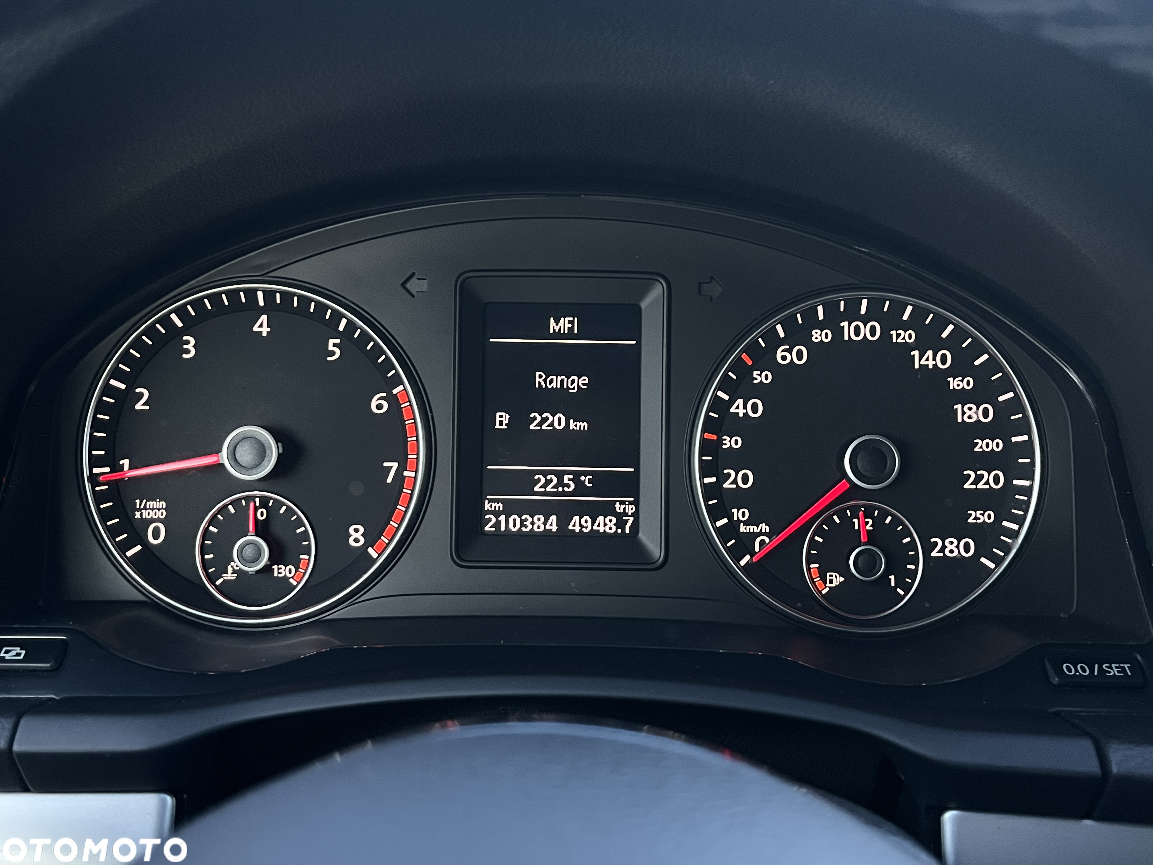 Volkswagen Scirocco 1.4 TSI Shark DSG - 25