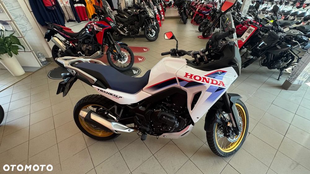 Honda Transalp - 5