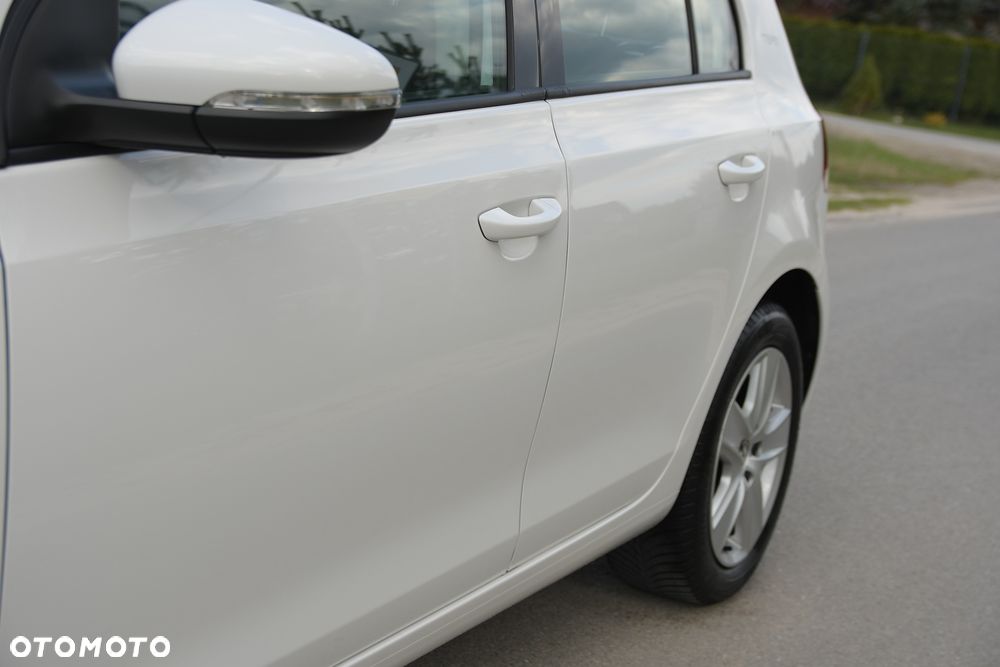 Volkswagen Golf - 14