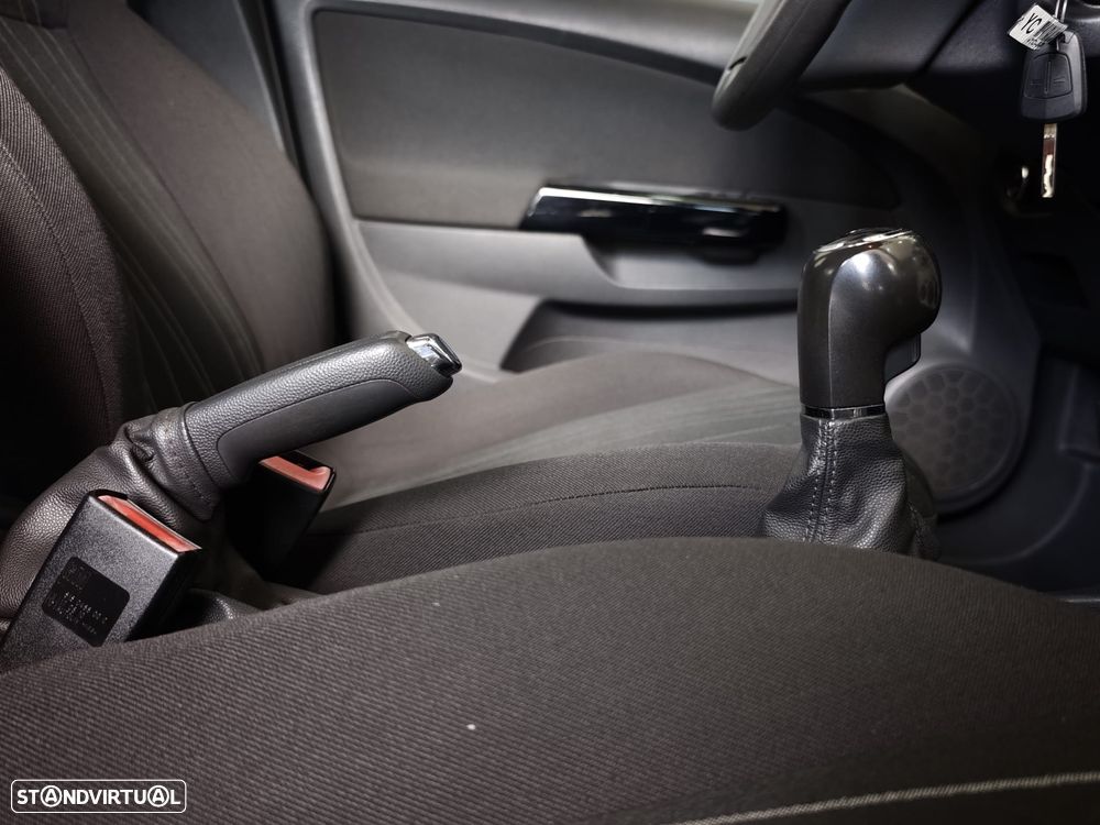 Opel Corsa 1.2 Cosmo - 30