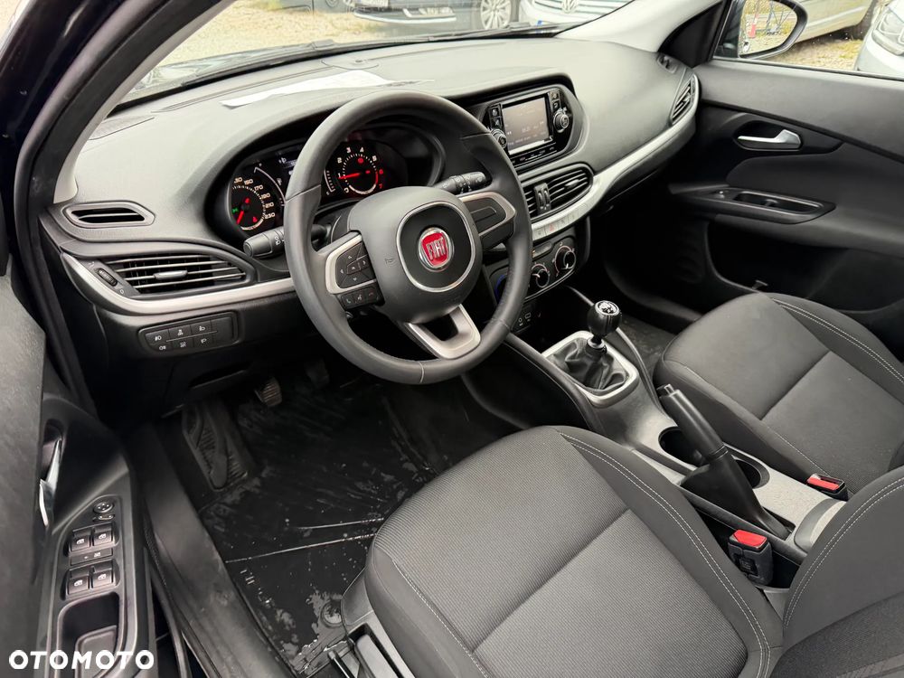 Fiat Tipo 1.4 T-Jet Easy - 38