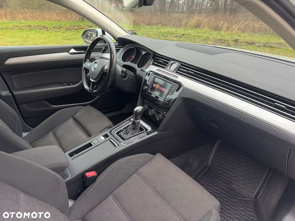 Volkswagen Passat 2.0 TDI (BlueMotion Technology) DSG Comfortline - 5