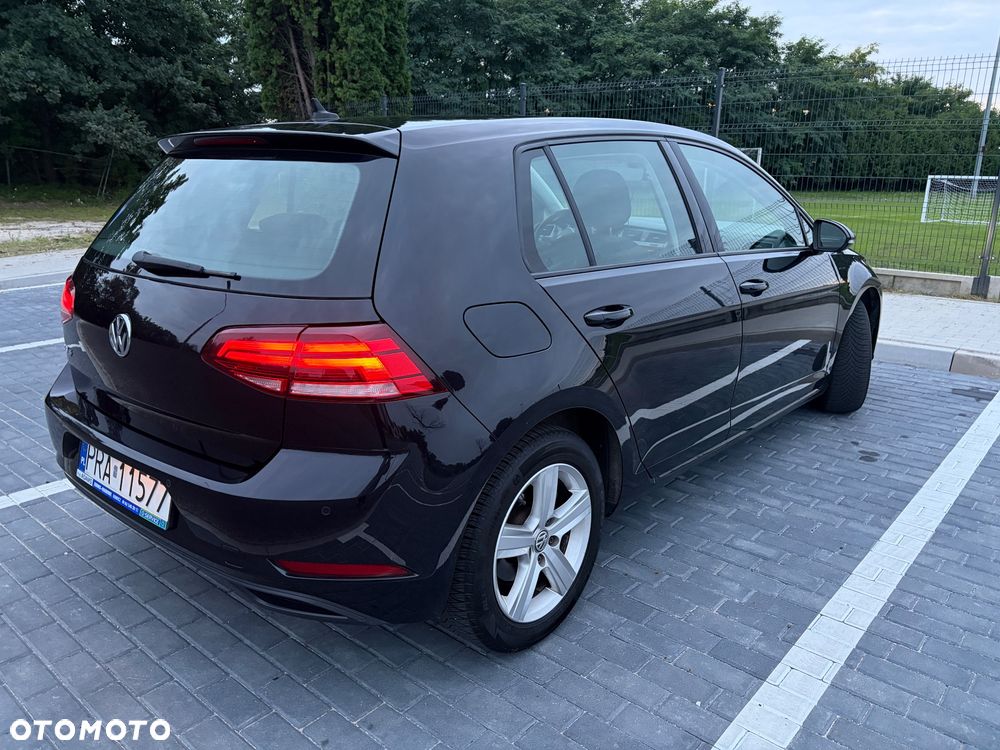 Volkswagen Golf 1.6 TDI (BlueMotion Technology) Trendline - 6