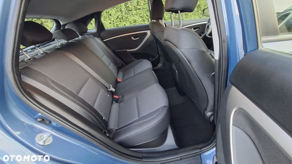 Hyundai i30 1.4 Premium - 13
