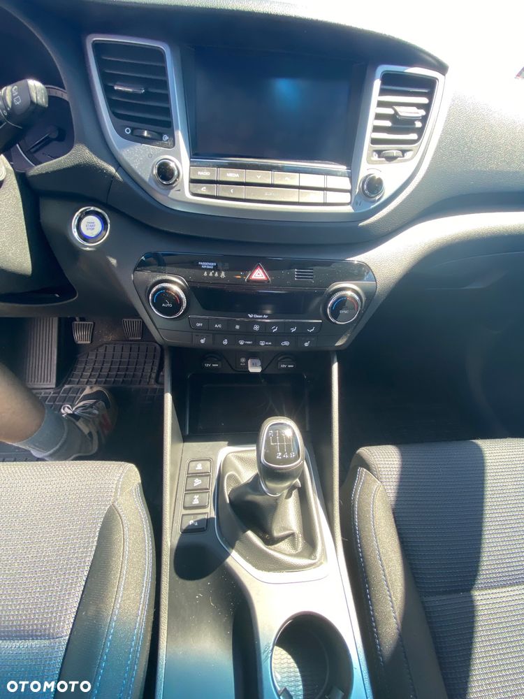 Hyundai Tucson 2.0 CRDI Style 4WD - 11