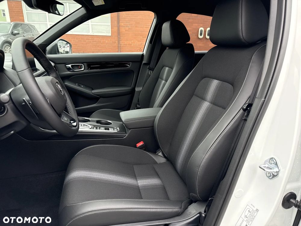 Honda Civic 2.0 i-MMD eHEV Sport CVT - 10