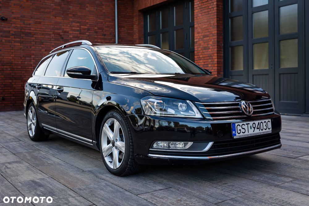 Volkswagen Passat 2.0 TDI Highline DSG - 2