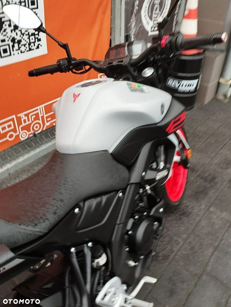 Yamaha MT - 5