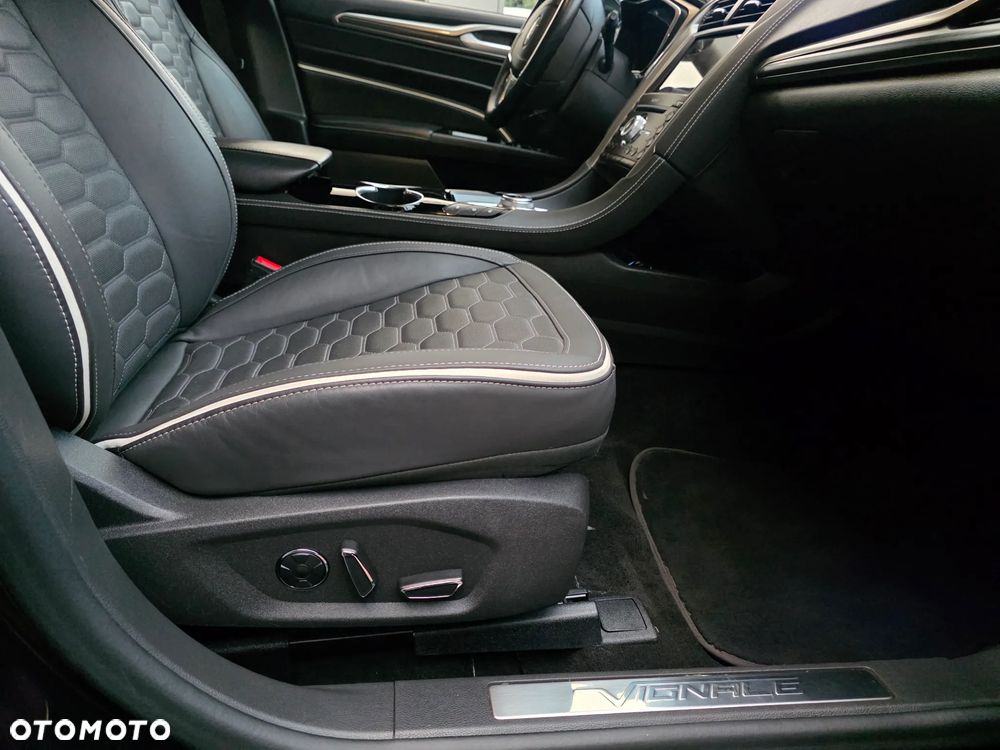 Ford Mondeo 2.0 EcoBlue VIGNALE - 14