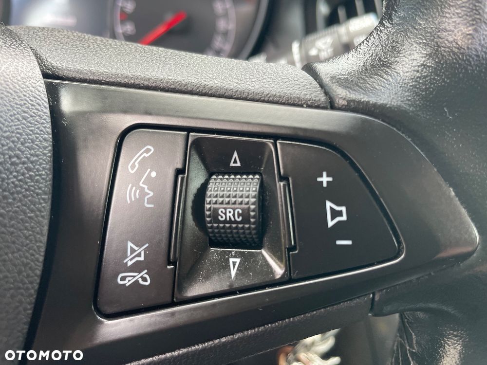 Opel Zafira Tourer 1.4 Turbo Innovation - 24