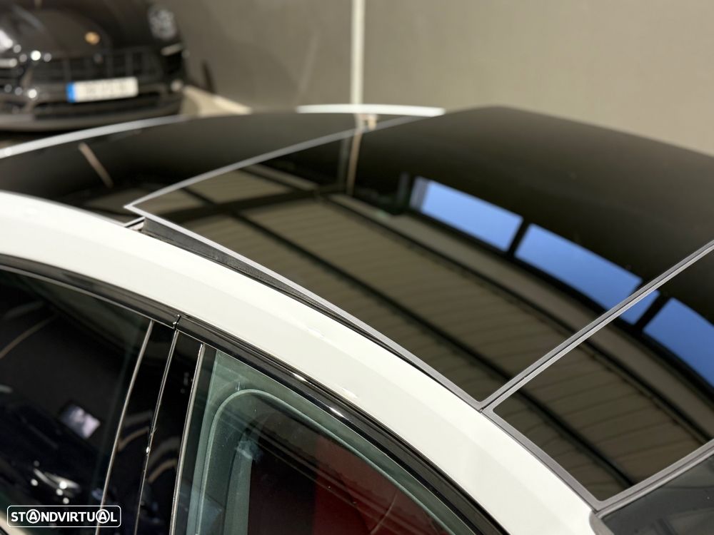 Porsche Panamera 4 E-Hybrid - 15