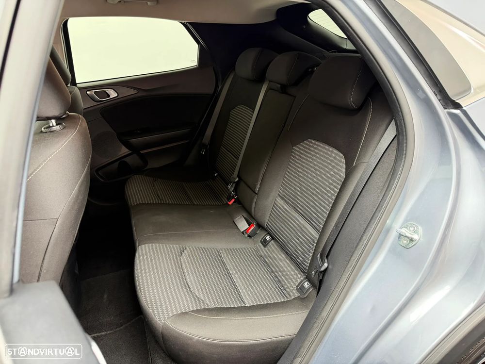 Kia XCeed 1.0 T-GDI Dynamic - 12