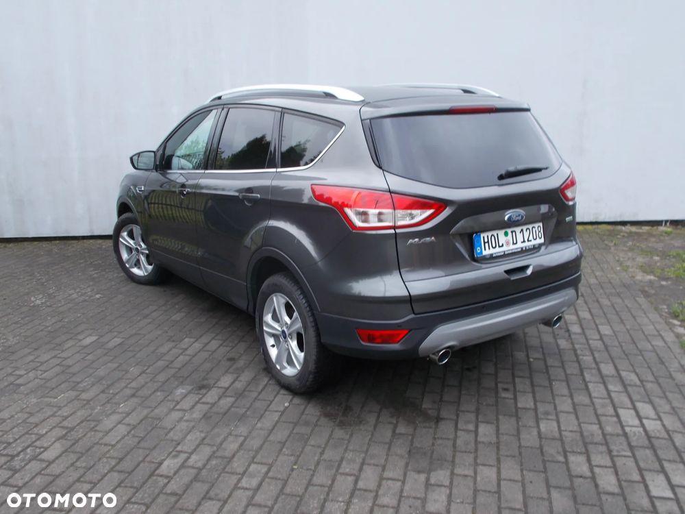 Ford Kuga - 4