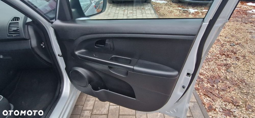 Kia Venga 1.4 CVVT Attract - 18