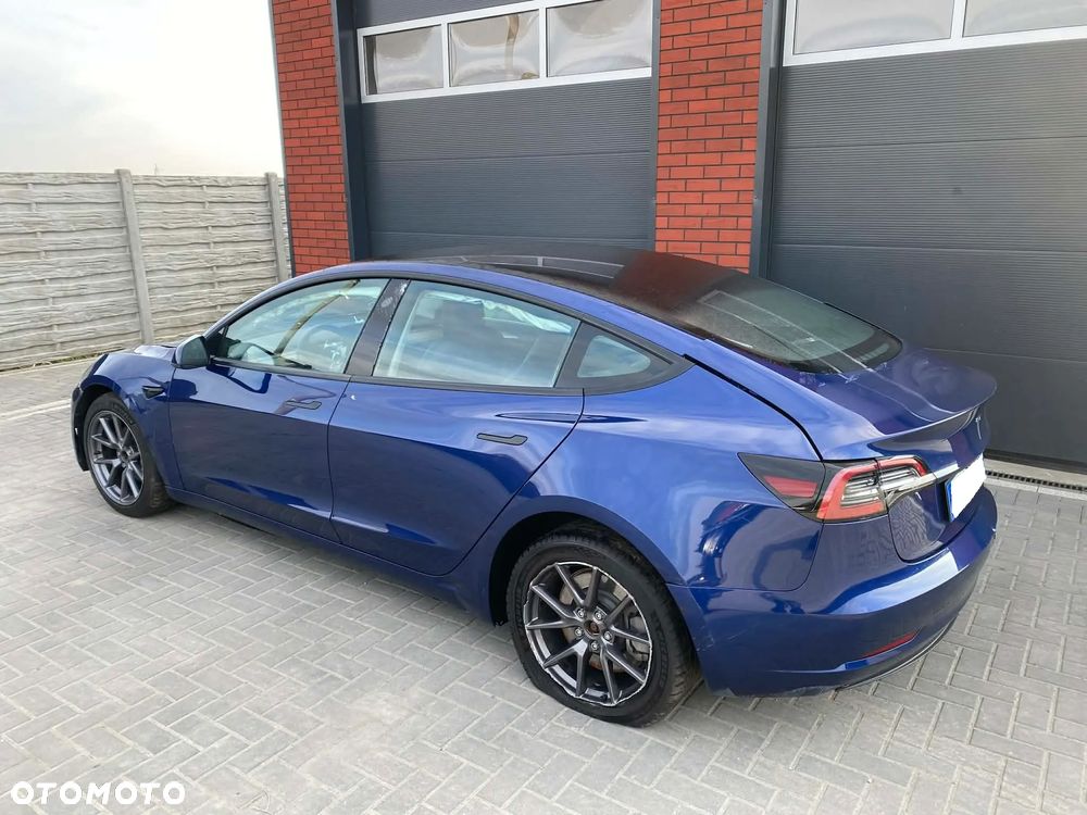 Tesla Model 3 Standard Hinterradantrieb - 29