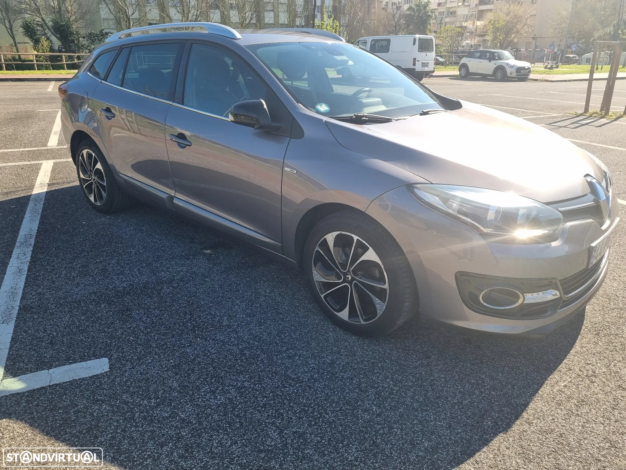 Renault Mégane Sport Tourer - 9