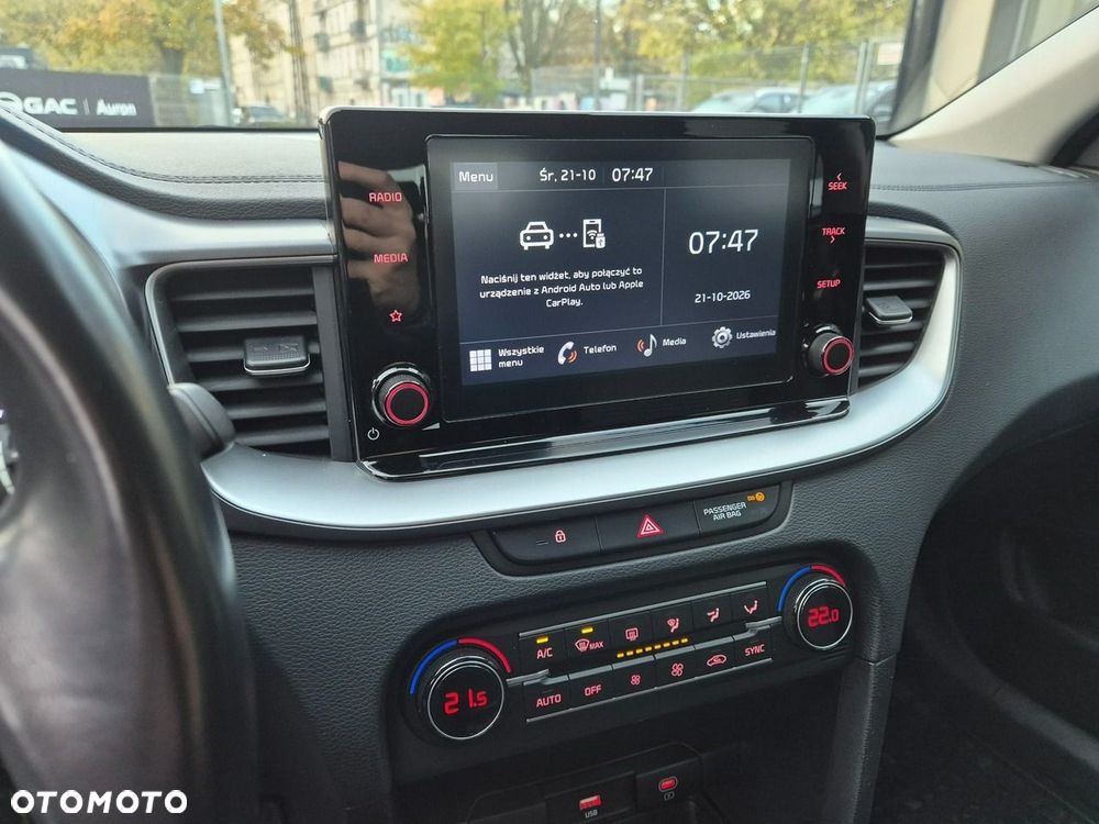 Kia Ceed 1.5 T-GDI M - 26