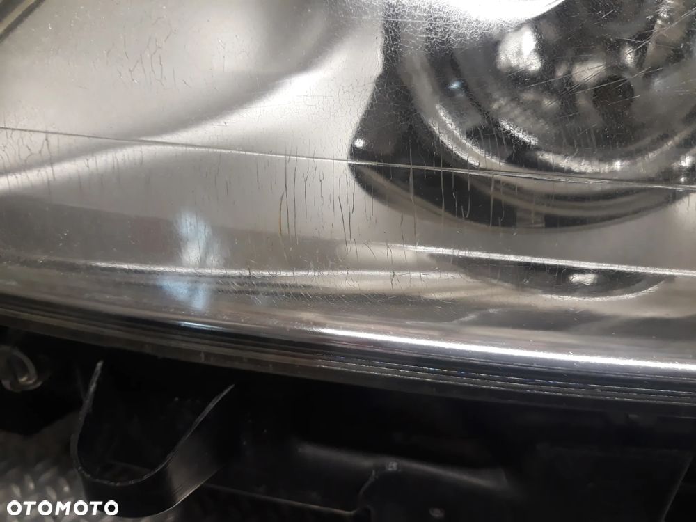 LAMPA LEWY PRZÓD RENAULT LAGUNA III SOCZEWKA 260600033R - 2