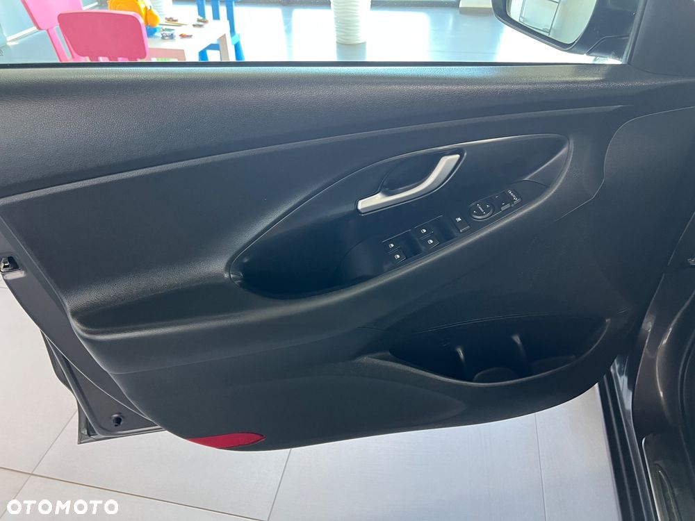 Hyundai i30 - 25