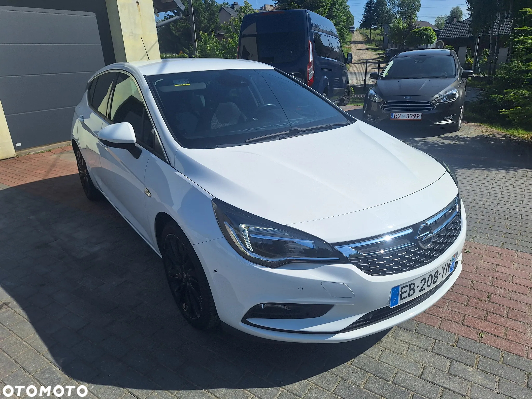 Opel Astra 1.4 Turbo Start/Stop Business - 2