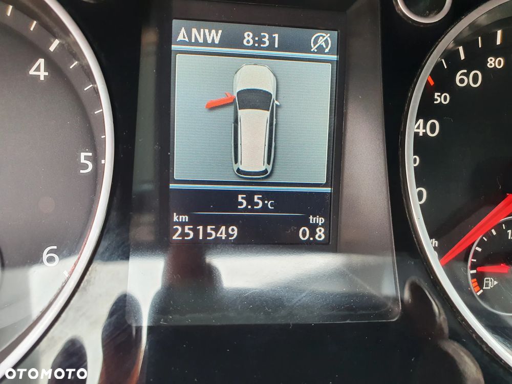 Volkswagen Passat 1.6 TDI BlueMotion - 10