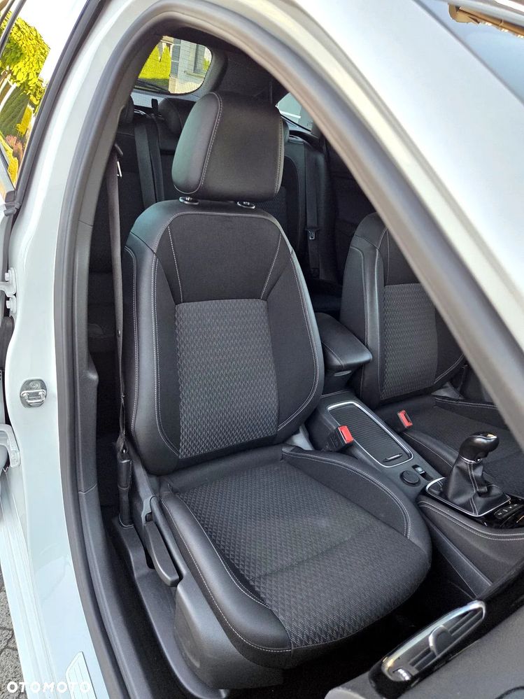 Opel Astra 1.4 Turbo Start/Stop Innovation - 19
