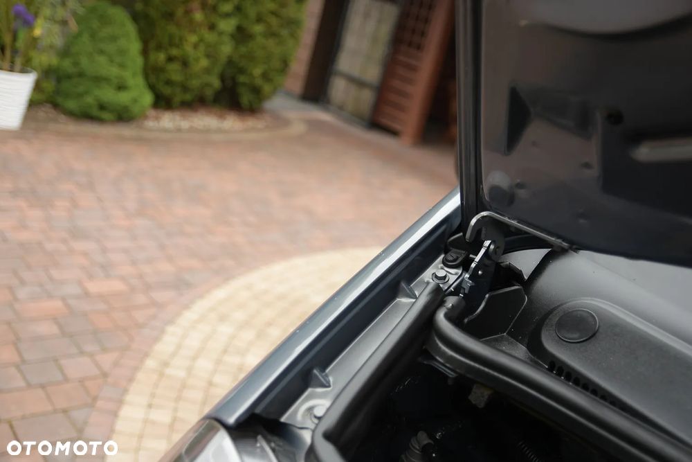 Opel Vivaro - 36