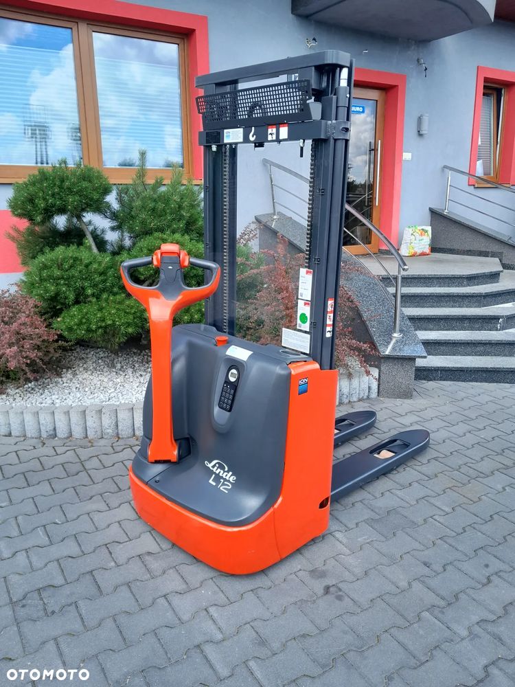 Linde L12 - 10