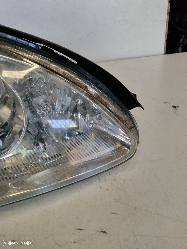 Farol Frente Direito / Otica Direita Mercedes-Benz S-Class (W220)  A22 - 5