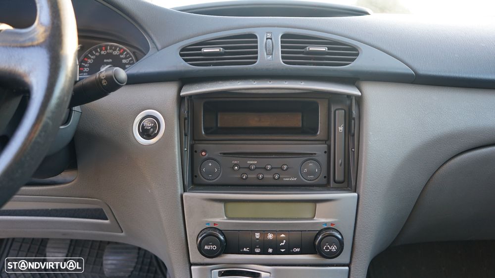 Renault Laguna 1.9 dCi Dynamique - 6