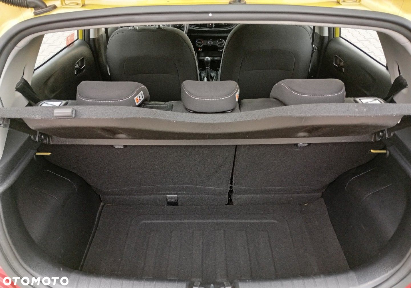 Kia Picanto - 12