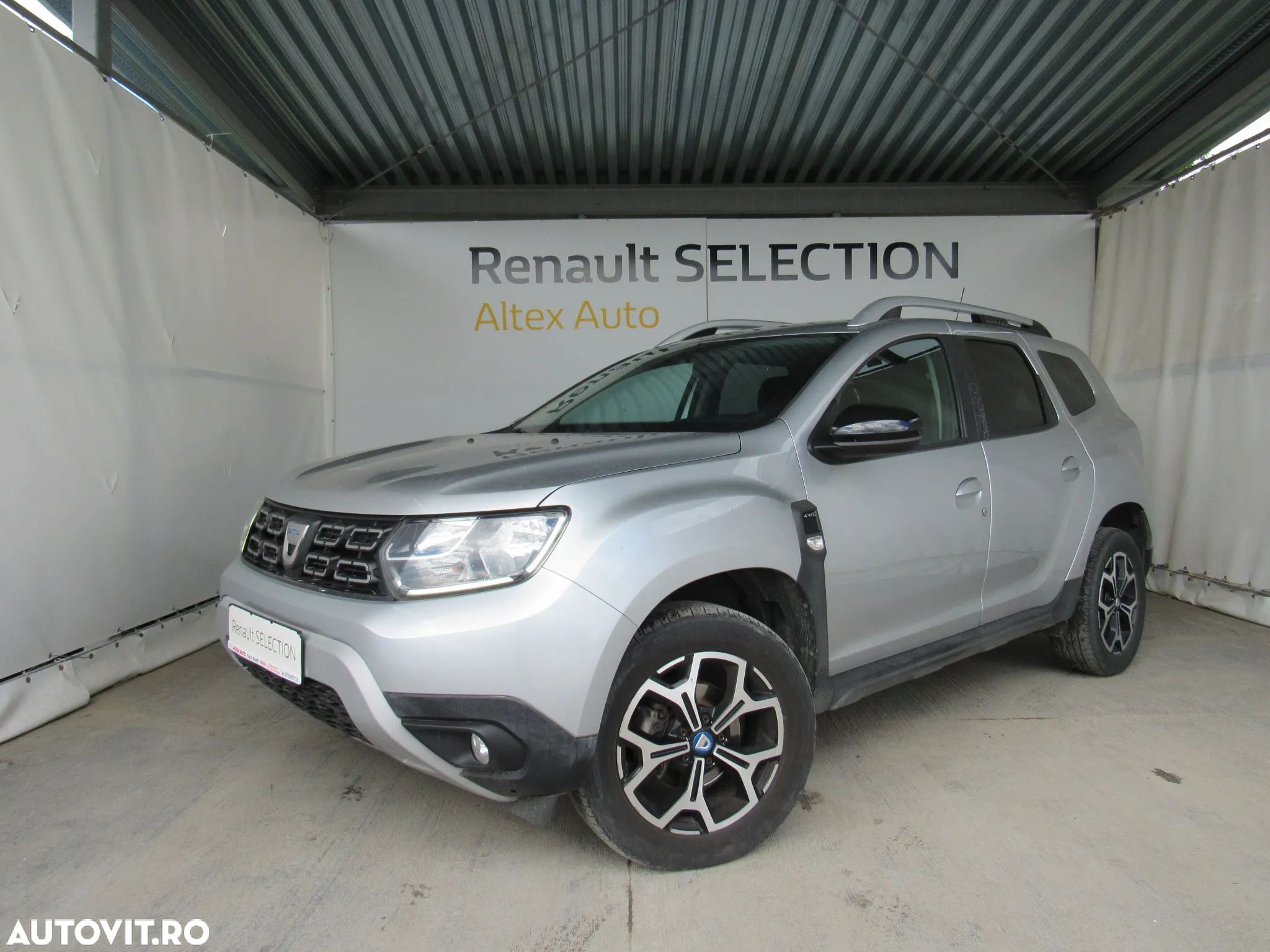 Dacia Duster 1.5 Blue dCi 4WD SL BlueLine - 1