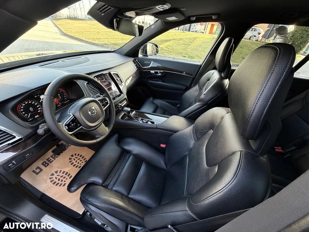 Volvo XC 90 D5 AWD Momentum - 9
