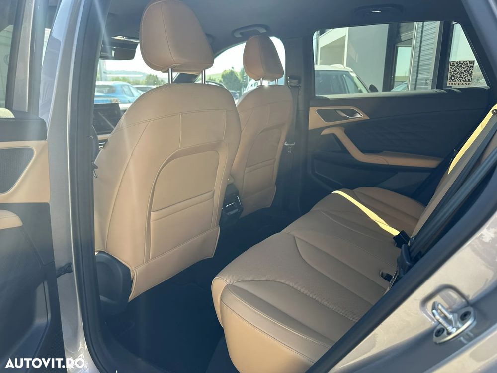 MG HS Luxury - 10