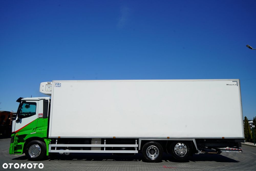 Renault T 430 / 6x2 / CHŁODNIA -9 M / AGREGAT CARRIER SUPRA 1250 / WINDA ZAŁADOWCZA / ROLETA / OŚ PODNOSZONA / SKRĘTNA - 3