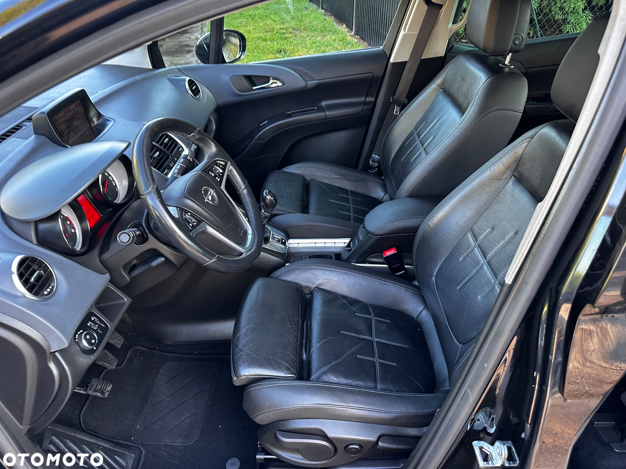 Opel Meriva 1.4 T Cosmo - 35