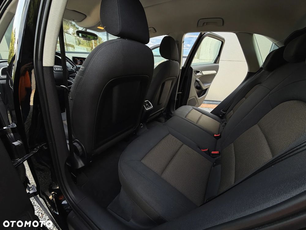 Audi Q3 1.4 TFSI S tronic - 22
