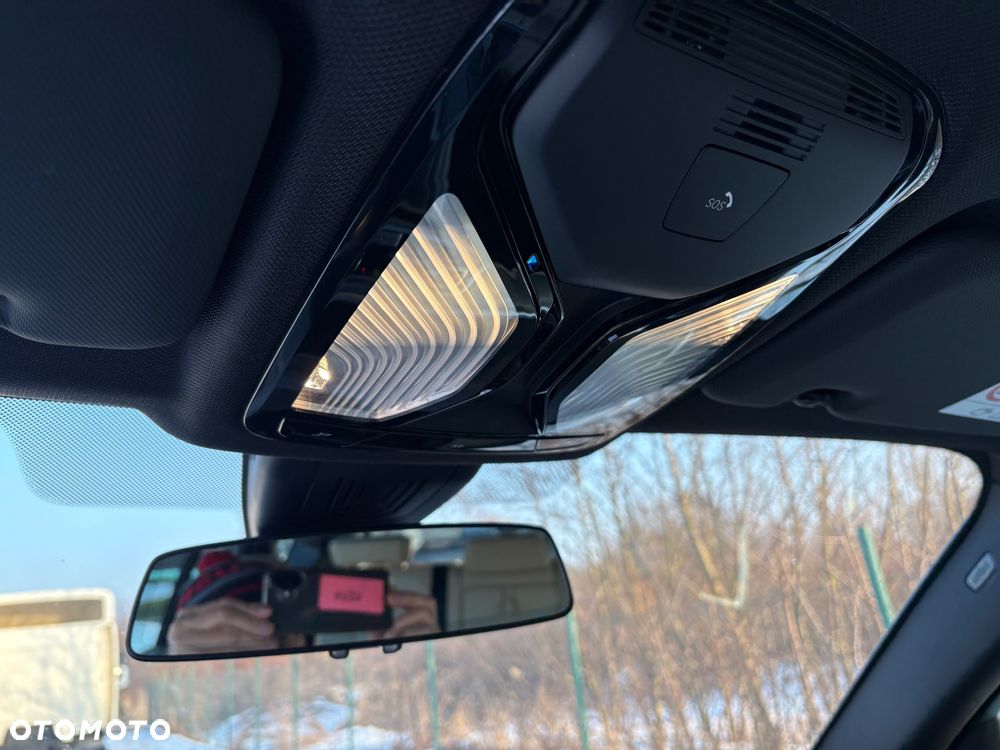 BMW X5 xDrive45e - 26